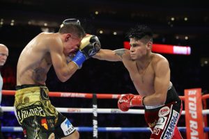 Emanuel Navarrete vs Oscar Valdez Boxing Breakdown: Beautiful Chaos