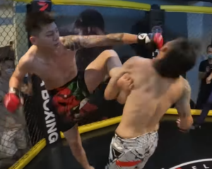 WTF – Taekwondo fighter packs a punch in MMA