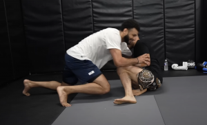 NBA champion wins BJJ challenge over a UFC champion… then gets repeatedly choked out